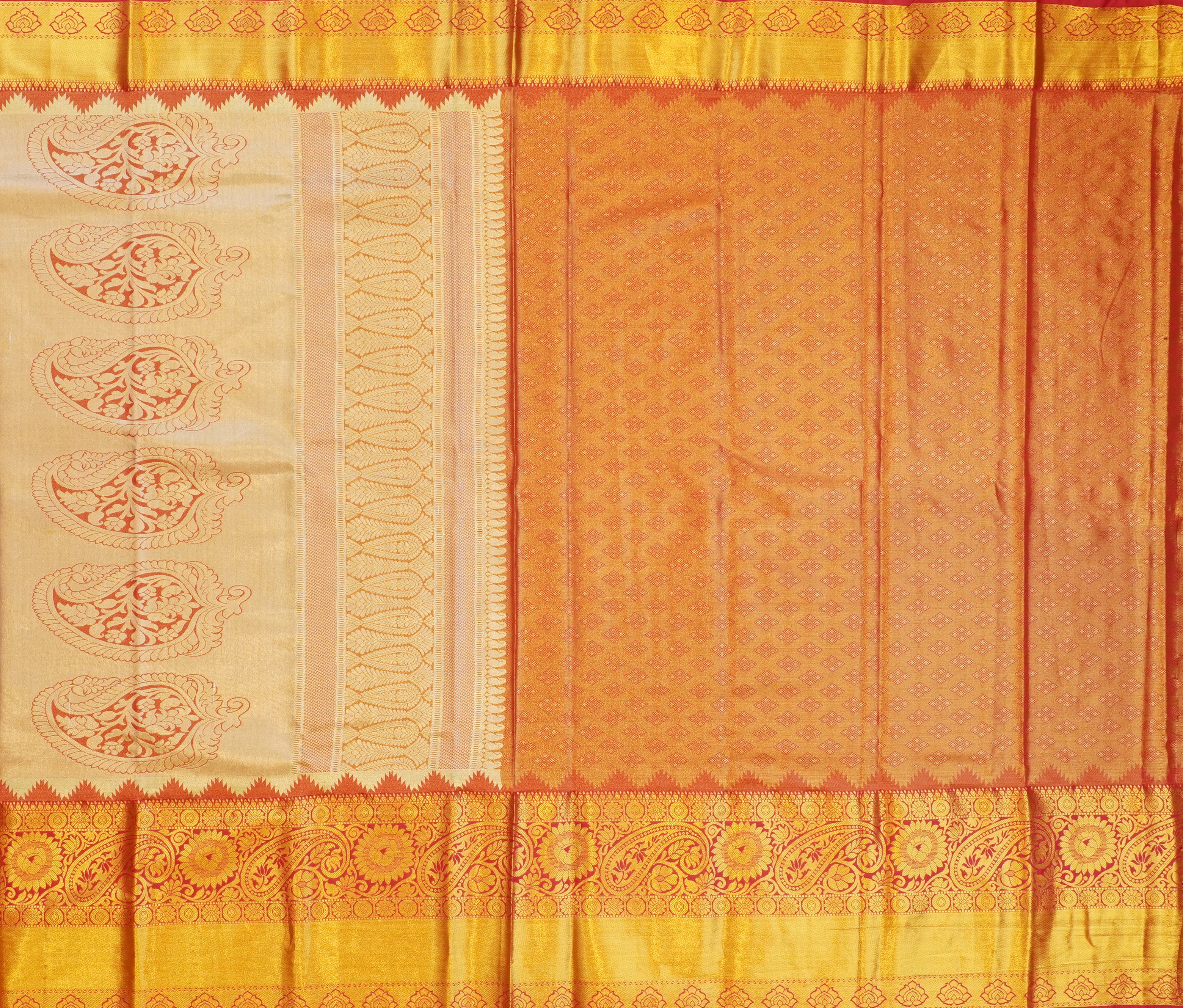 JSB- 8832 | Green Kanchi Tissue Pattu Saree