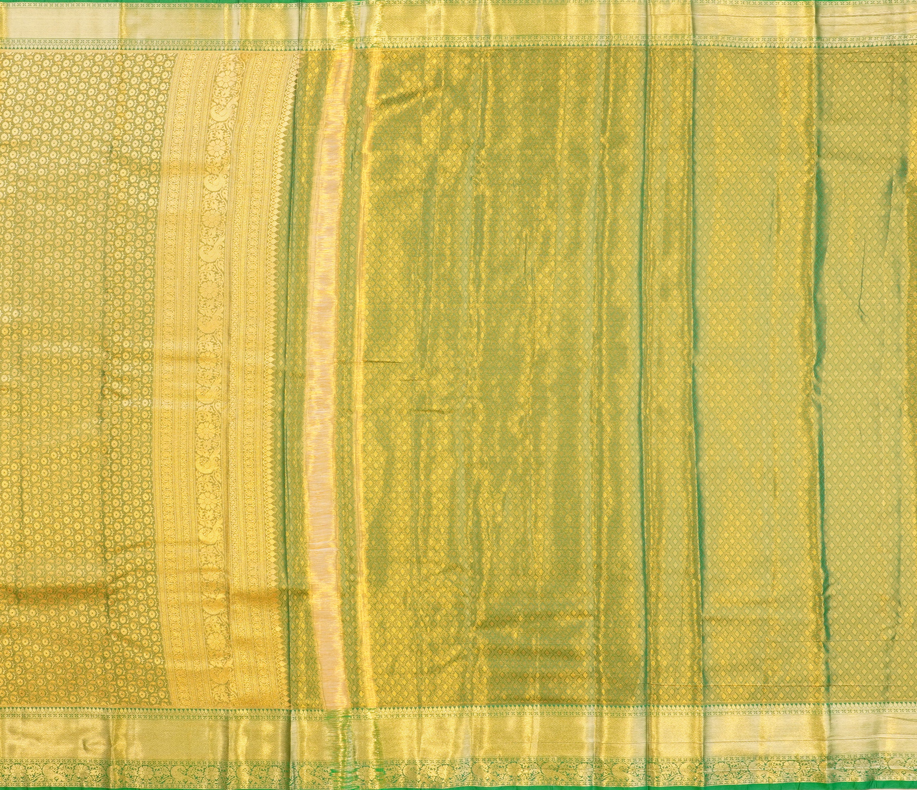 JSB- 9642 | Maroon & Green Kanchi Tissue Pattu Saree