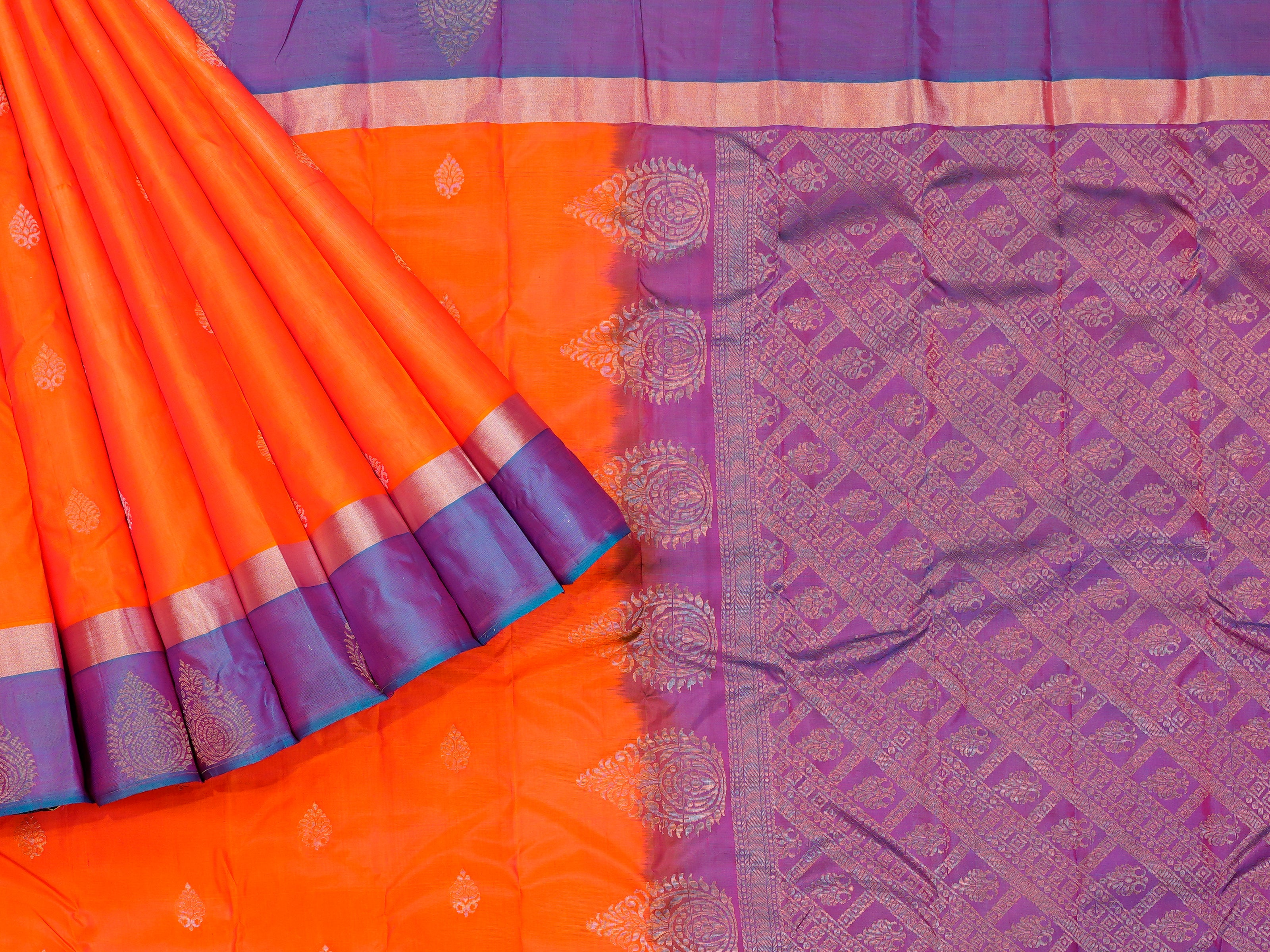 JSB- 3576 | Pink & Magenta Light Weight Pattu Saree