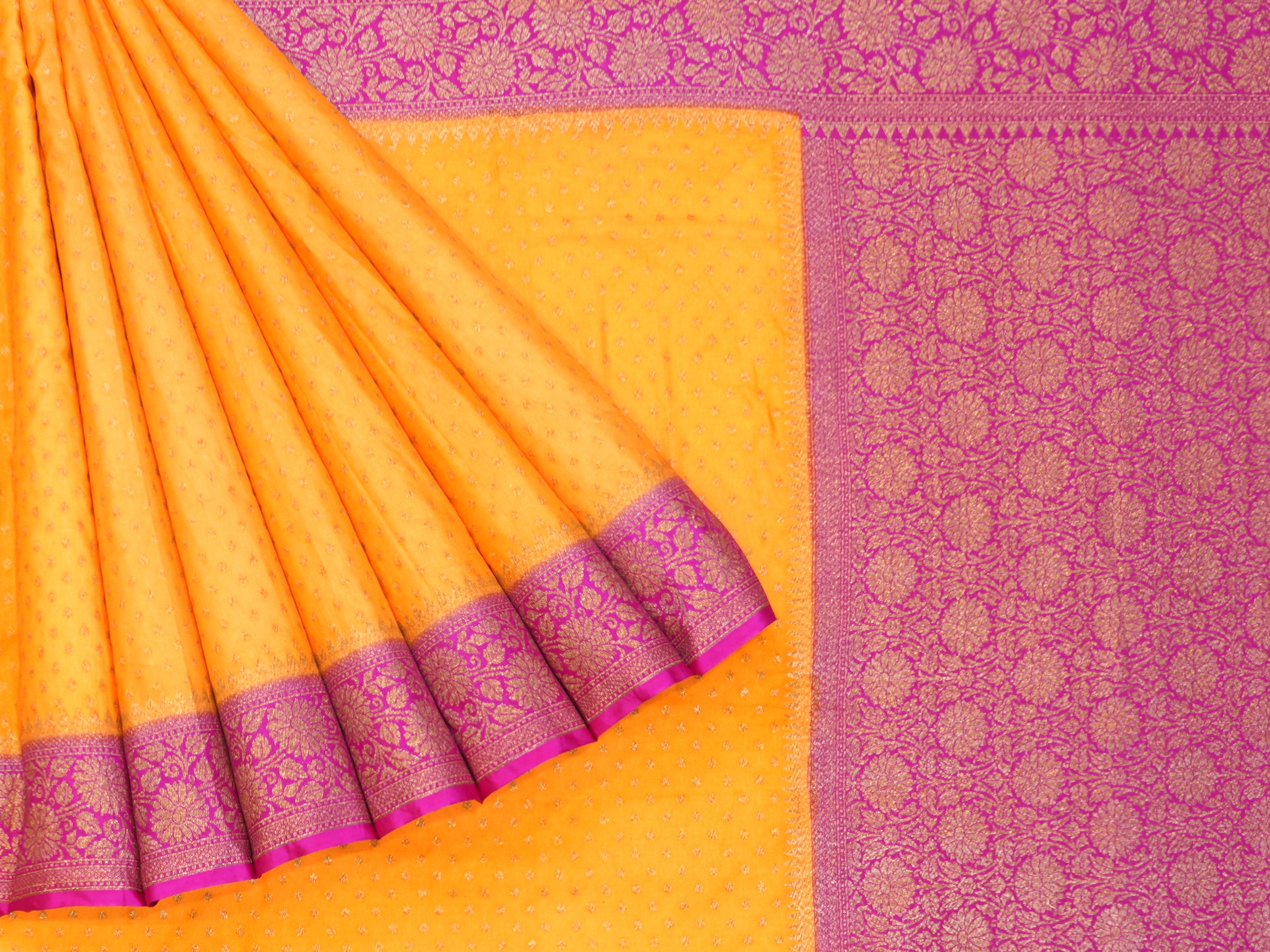 JSB-1623 | Orange & Magenta Semi Binny Crepe