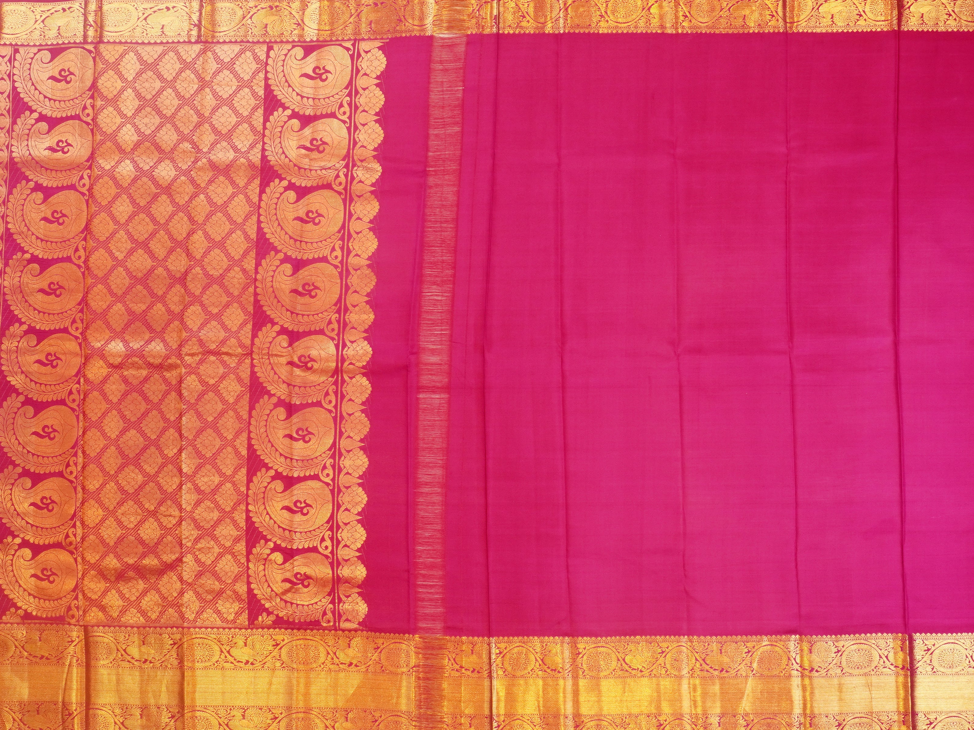 JSSB- 835 | Grey & Pink Pure Gadwal Pattu Saree