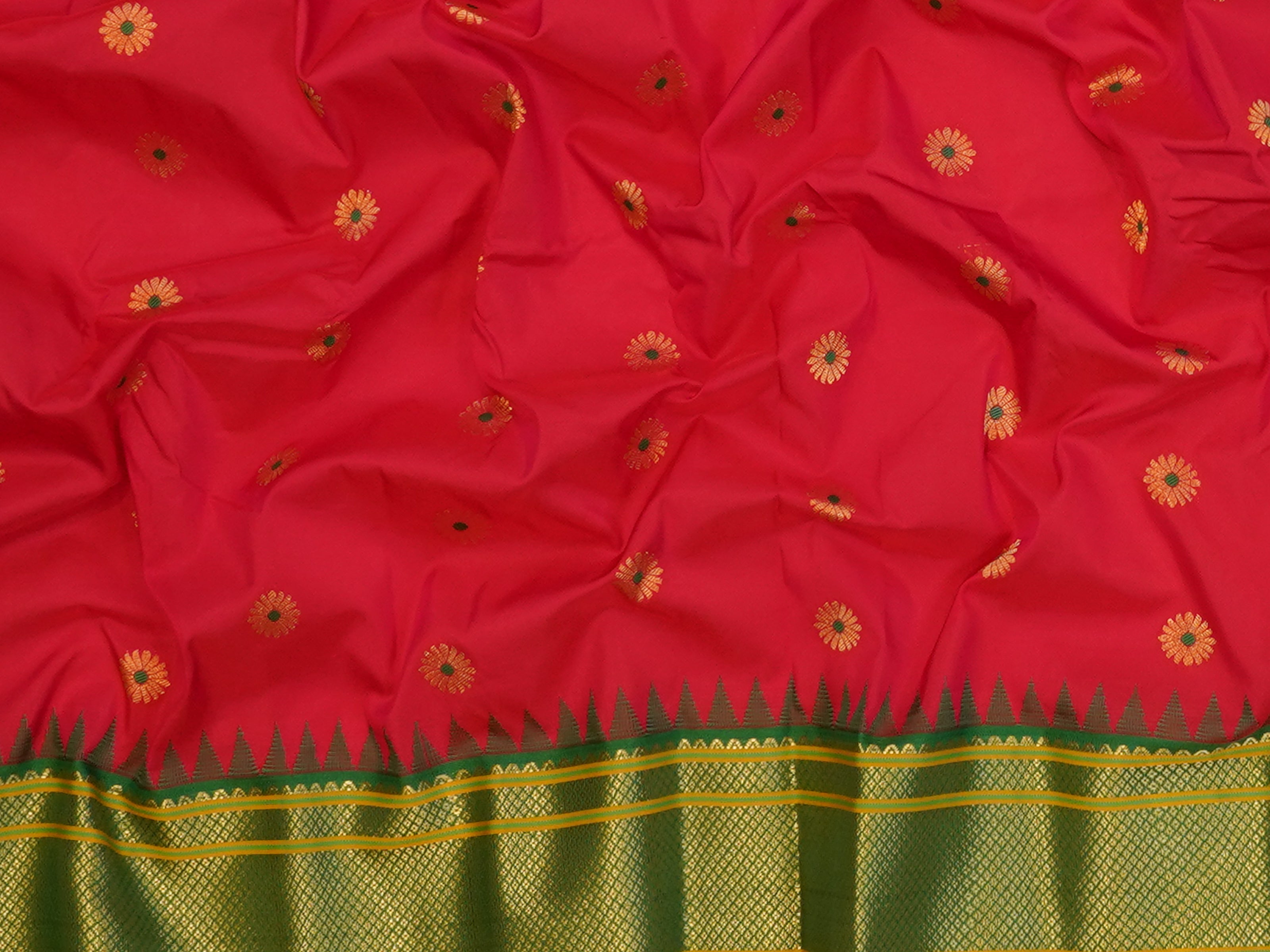 JSB - 2864 | Red & Green Narayanpet  Sarees